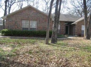 308 Dena Ln, Aubrey, TX 76227
