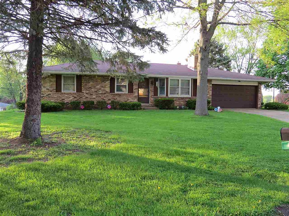 1st image of 24285 Lynn Dr