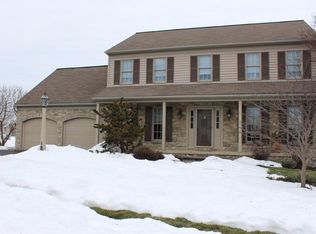 1847 Windrow Dr, Lancaster, PA 17602