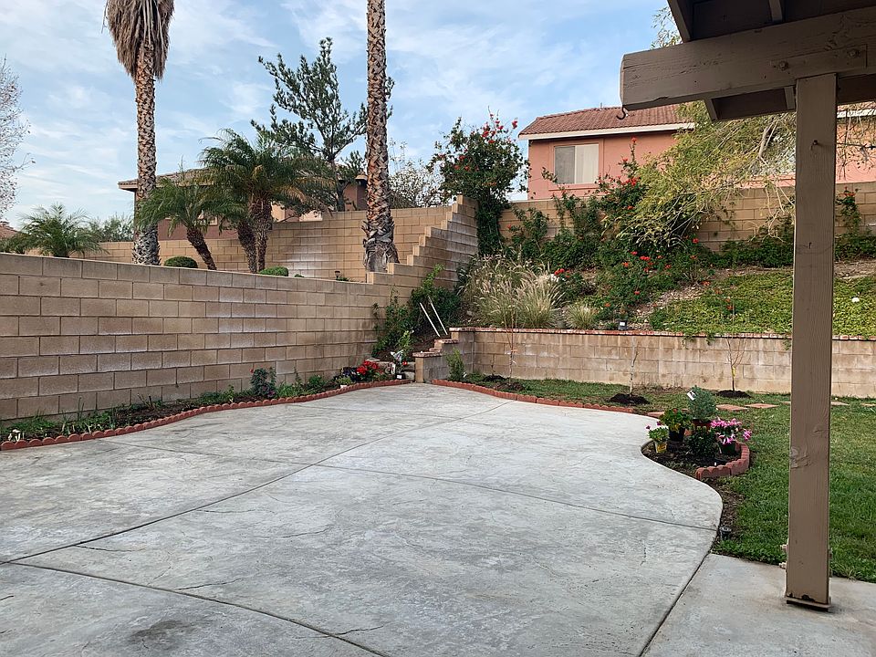 2nd image of 5598 Lone Pine Dr