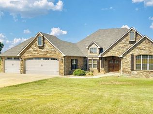 5680 Newport Rd, Lone Grove, OK 73443