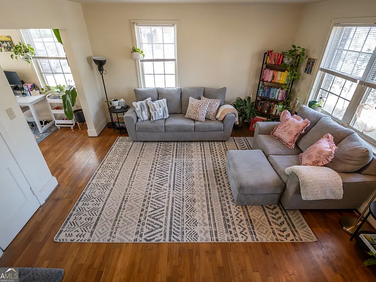 1449 S Milledge Ave — Photo 7