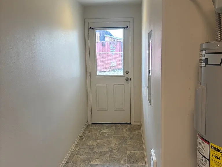 51575 Stillwell St — Photo 5
