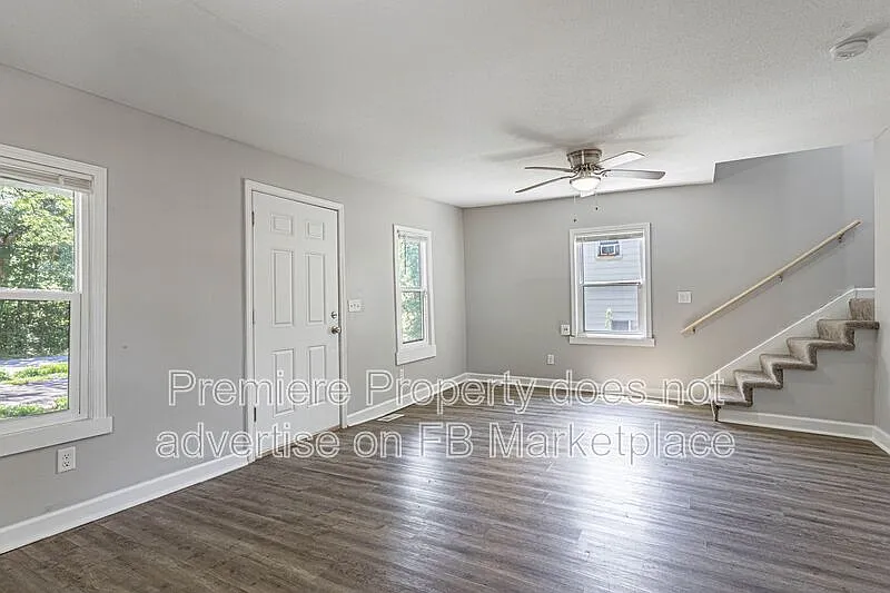 2 bed, 2.0 bath, 756 sqft, $1,195 — Photo 2