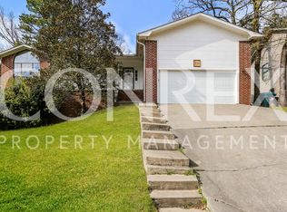 75 Woodlore Cir, Little Rock, AR 72211