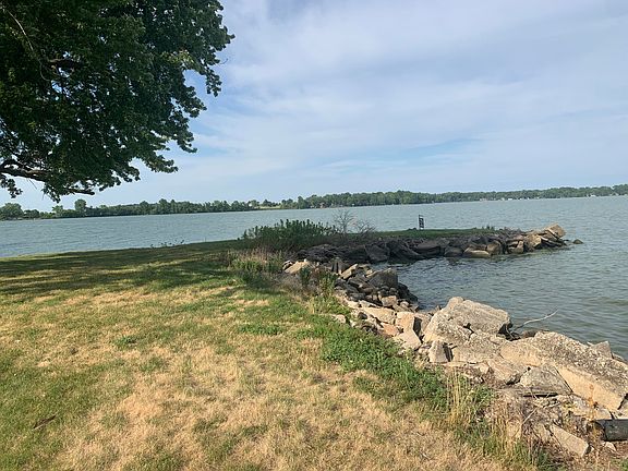 3rd image of 0 Lake Acres Dr
