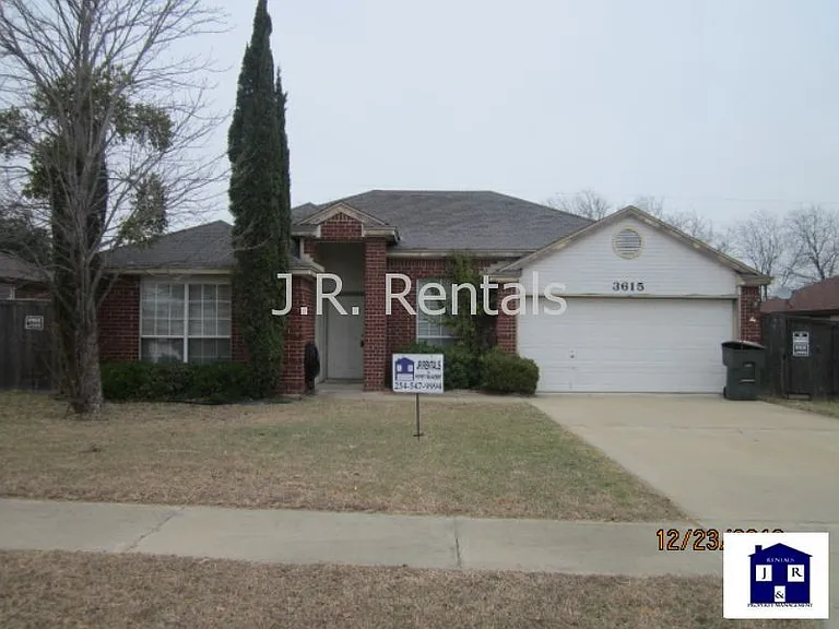 3615 Coral Bay Ln — Photo 12