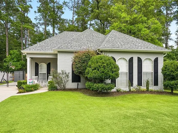 225 Highland Dr, Mandeville, LA 70471