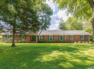 1611 Stratford Rd SE, Decatur, AL 35601