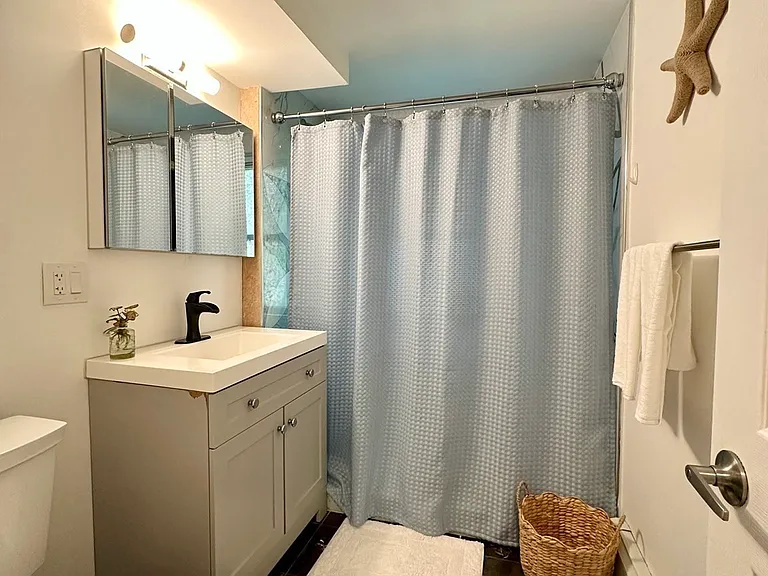 13 Mill St #1 — Photo 11