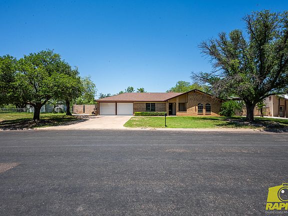 3rd image of 1726 Catalina Dr
