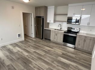 simpson, Portland, OR 97211
