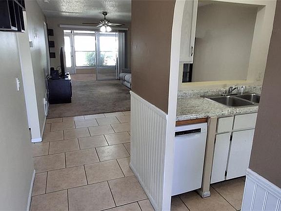 2nd image of 4737 LAKE VILLA DRIVE
