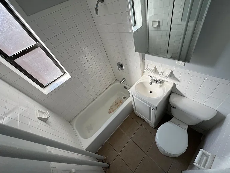323 Fairmount Ave #41E — Photo 9
