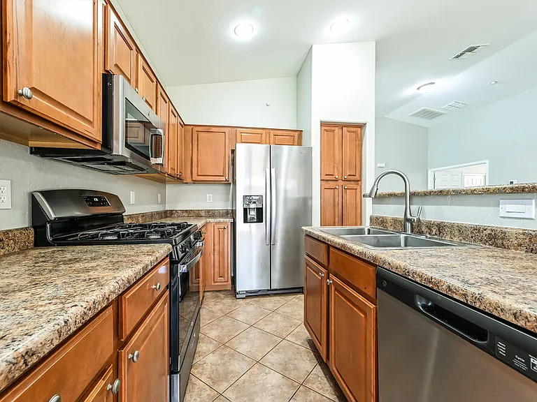 12137 W Dove Wing Way — Photo 8