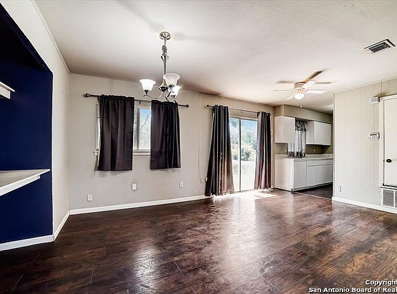 5th image of 427 Susanwood Dr