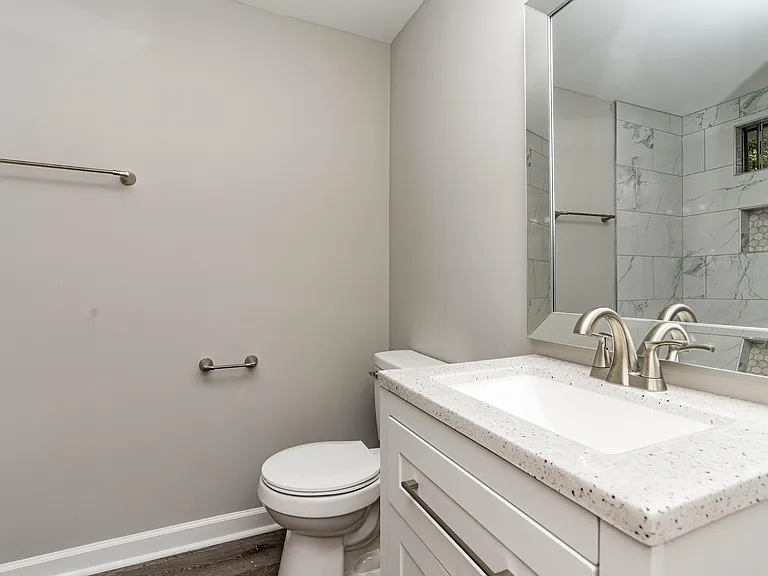 410 Longfellow St — Photo 20
