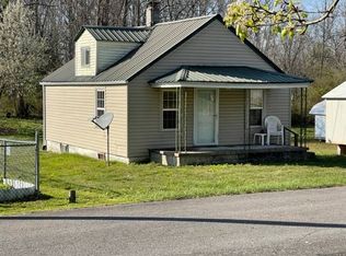 37 Carey Rd, Russell Springs, KY 42642