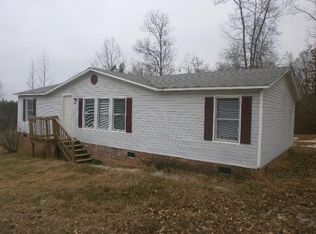 120 Lonely Woods Ln, Woodruff, SC 29388