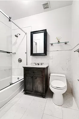 Rented by Platinum Properties | media 16