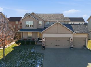 13010 Westbrook Dr, Urbandale, IA 50323