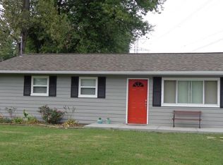 572 Davis Rd, Cincinnati, OH 45255