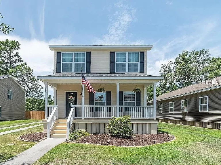108 Okatie Park Cir W #B — Photo 1