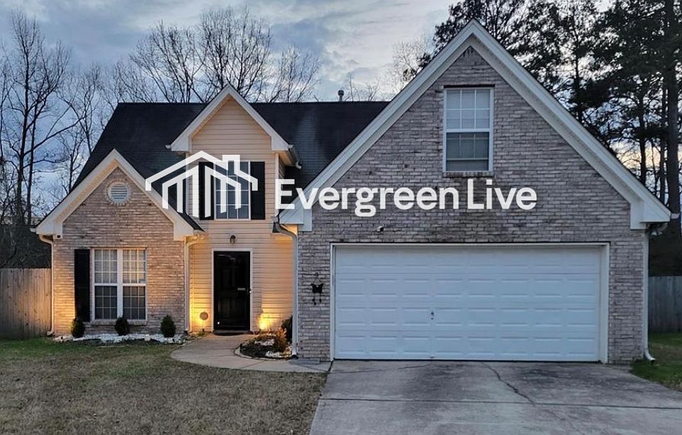 2nd image of 1760 New Orleans Way