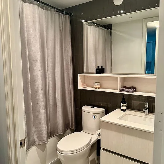 377 Madison Ave #510 — Photo 8