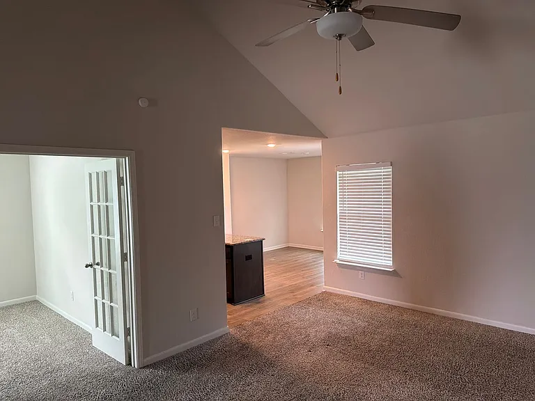 4247 Possumhaw Dr — Photo 10