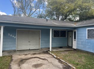 2048 Oak Ave, Port Arthur, TX 77642