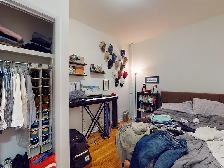 1293 1st Ave #6 — Photo 6