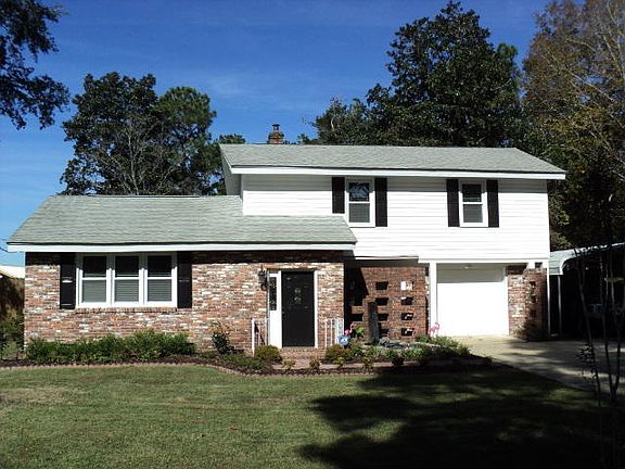 3rd image of 3670 Morse Ave