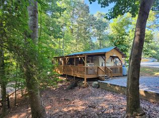 25 15th St, Ellijay, GA 30540