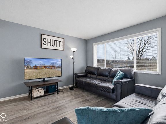 4th image of 139 Hopkins Rd