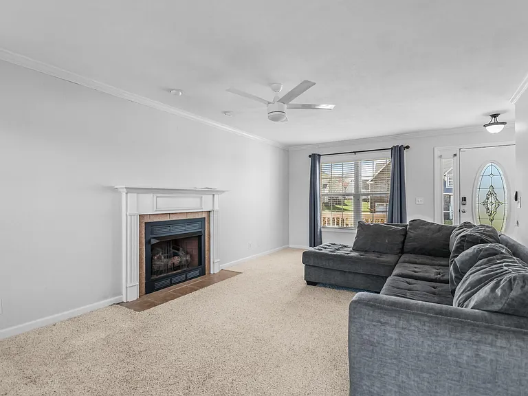 1213 Channelview Dr — Photo 8