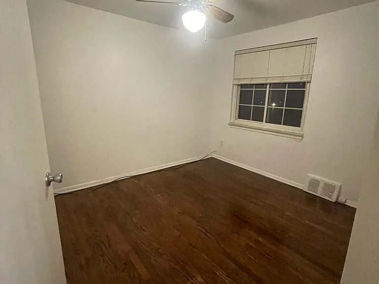23109 Edsel Ford Ct — Photo 4