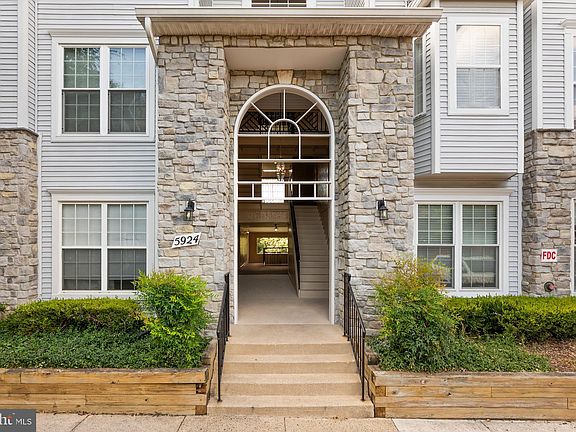 2nd image of 5924 Founders Hill Dr Unit 203