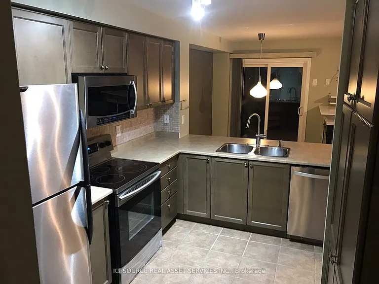 42 Keywood St — Photo 8