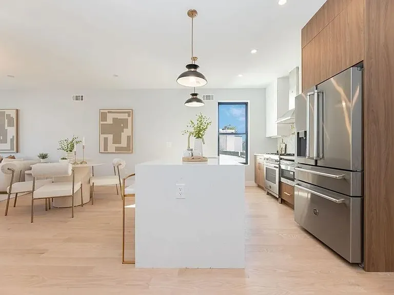 61 Belmont Ave #2 — Photo 10