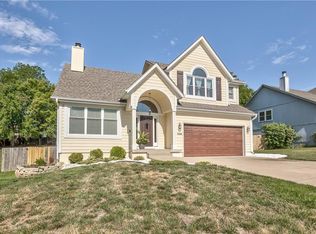7416 N Oakland Ave, Kansas City, MO 64158