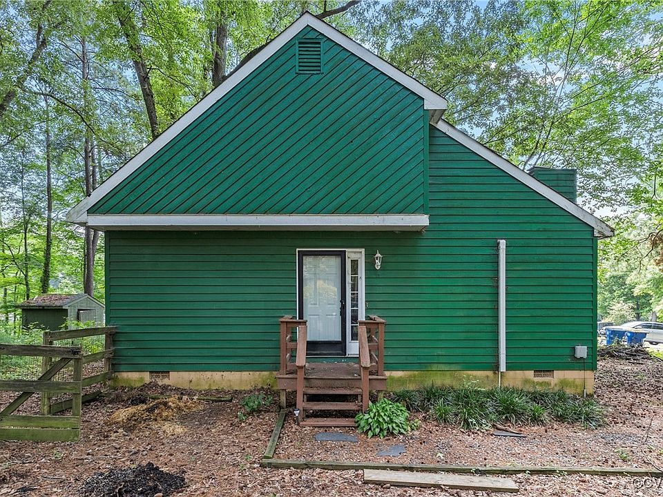 1st image of 805 Fahey Cir
