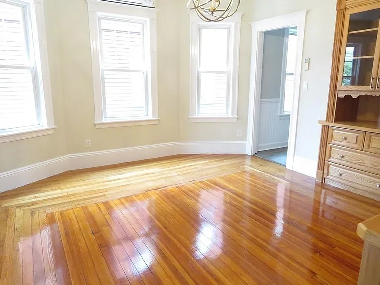 86 Morrison Ave — Photo 9