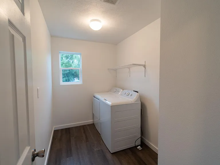 302 S Union Rd — Photo 9