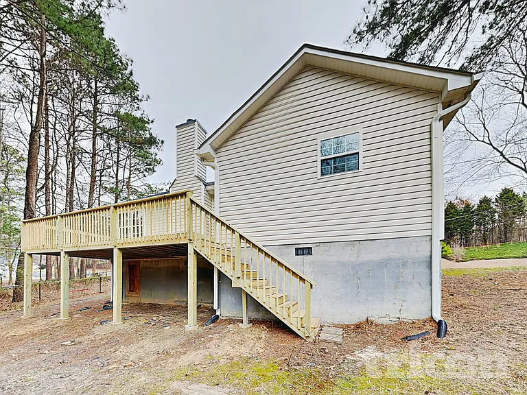 66 Justin Dr — Photo 15