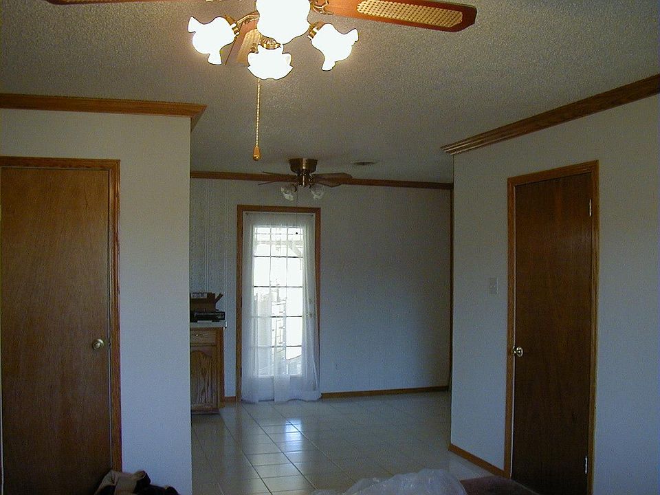 2nd image of 3413 Holyoke Ave