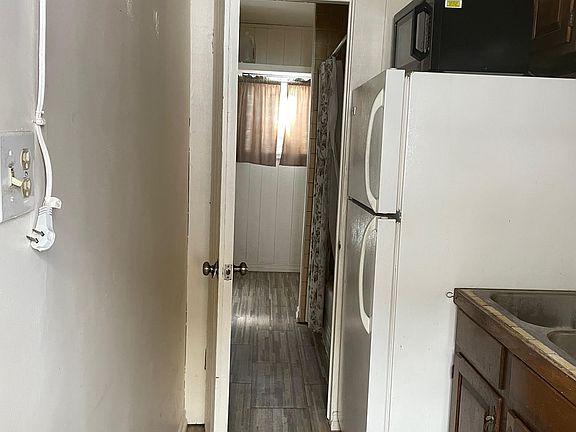 4th image of 1518 Stanford St APT 2