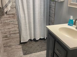 800 Campbell Ave, Waterloo, IA 50701