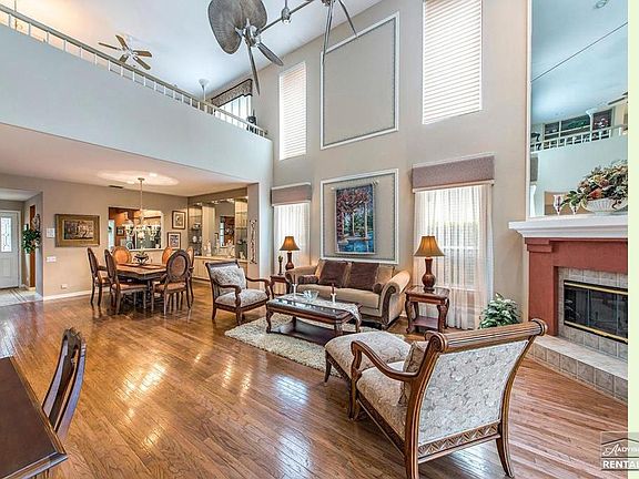 3rd image of 5755 Persimmon Way #5837