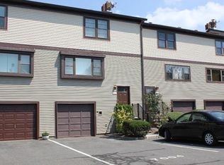 7004 Hana Rd, Edison, NJ 08817